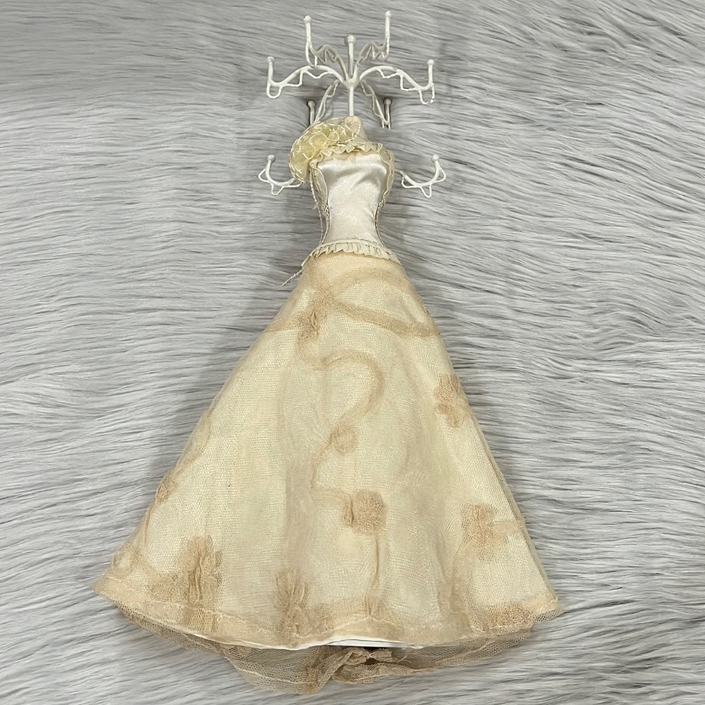 Jewelry Holder